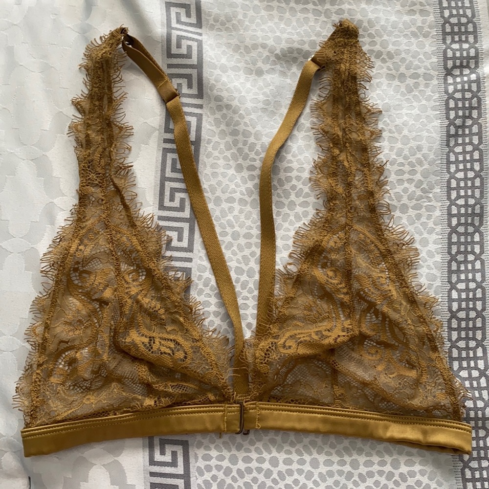 Sexy lace bralette